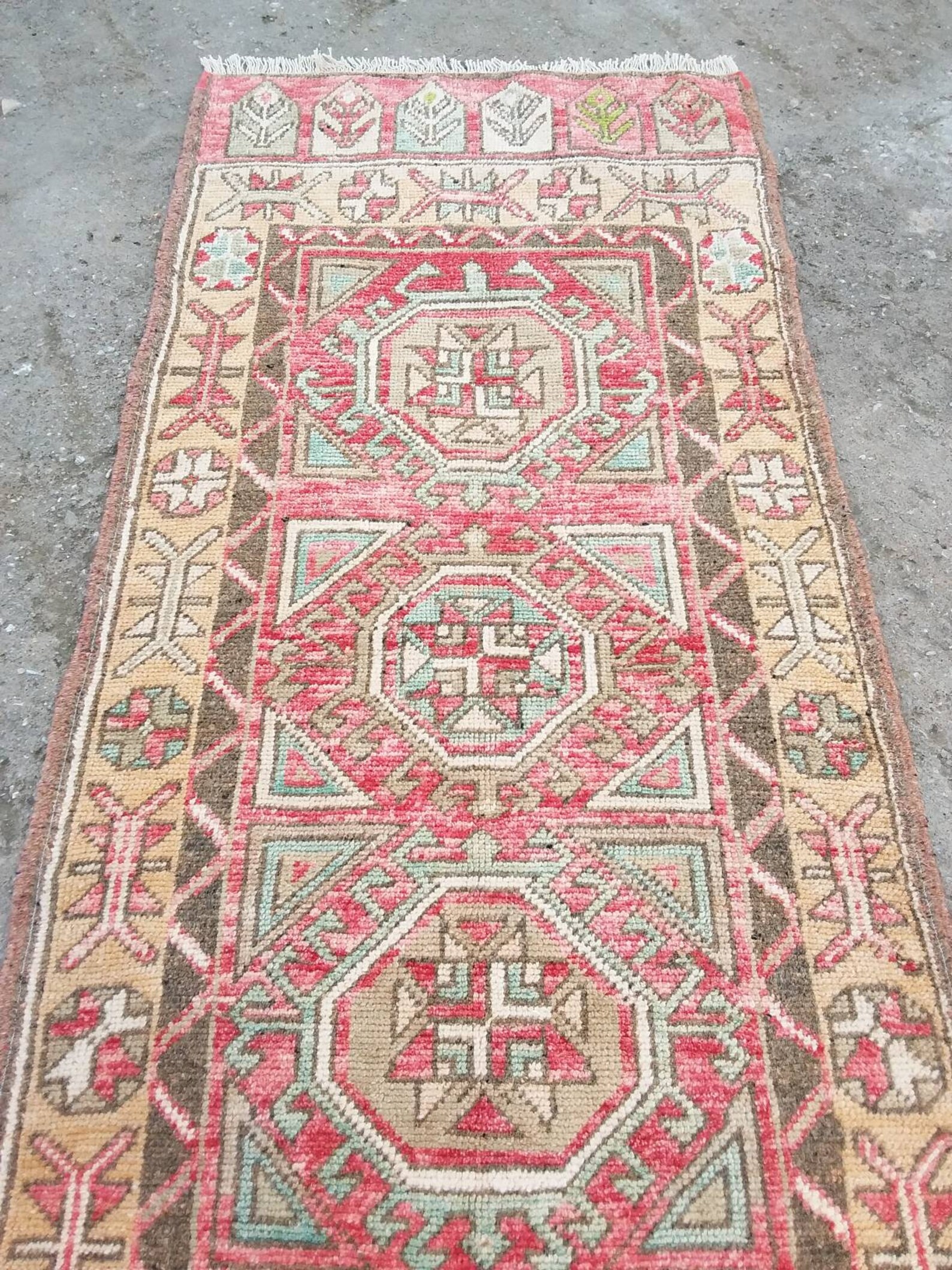 Small Vintage Bathroom Rug Small Turkish Rug FREE SHIPPING Etsy