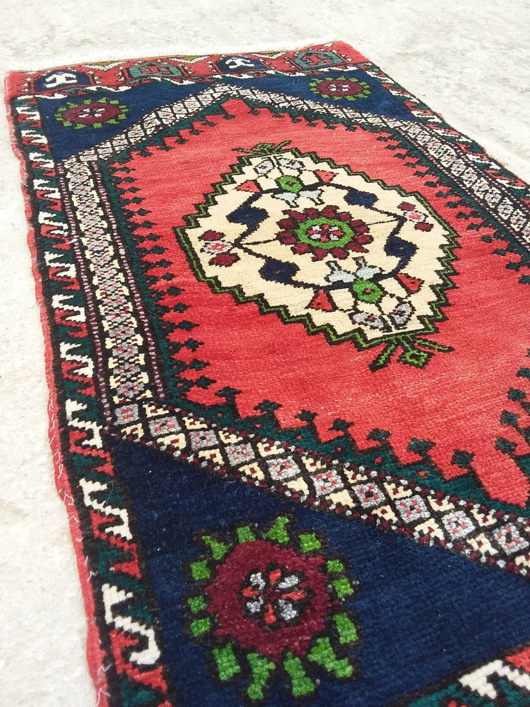 Small Vintage Bathroom Rug, Small Oushak Rug, FREE SHIPPING RUG