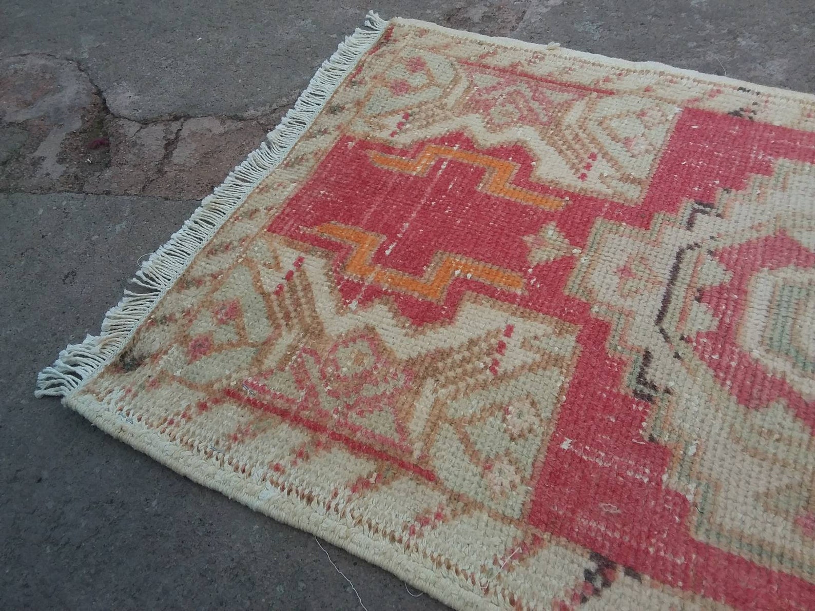 Pink rug / small pink rug / turkish pink rug / pink door mat Etsy