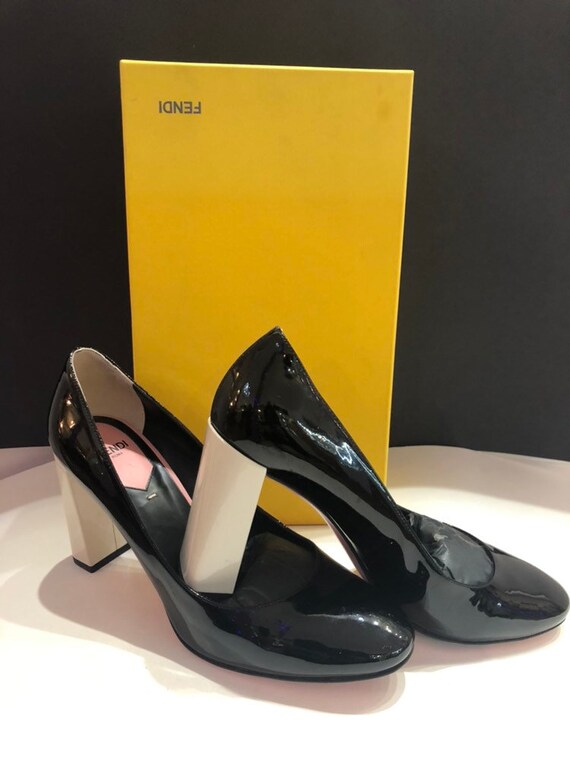 fendi black pumps