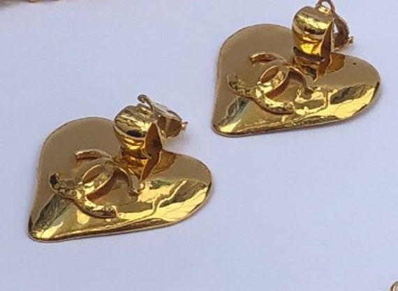 chanel heart earrings