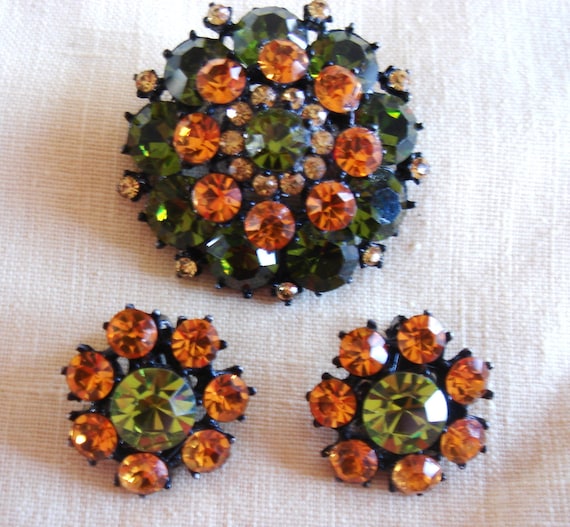 Vintage Weiss Rhinestone Pin / Brooch & Earring Se