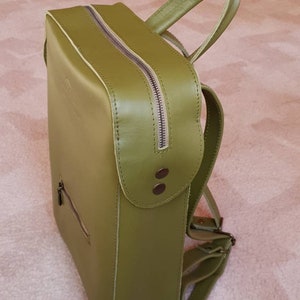 Green leather backpack, moss colour laptop backpack image 2