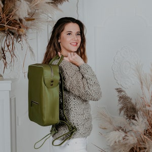 Green leather backpack, moss colour laptop backpack image 1