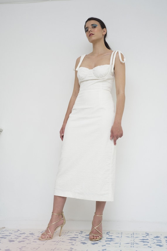 Fitted Waist Dress: White Jacquard Bustier Dress Form Fitting