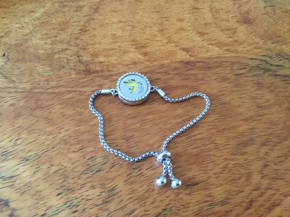 fairy aromatherapy bracelet includes cloth disc