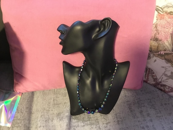 vintage 1940s ish era single strand carnival glass necklace 16 inch