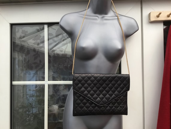 Vintage black padded envelope bag poss 80s