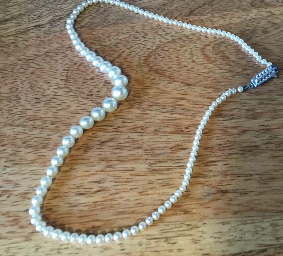 Vintage art deco faux pearl necklace 8 inch fastened stone missing in clasp