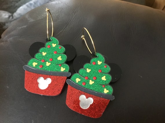 Mouse cupcake earrings