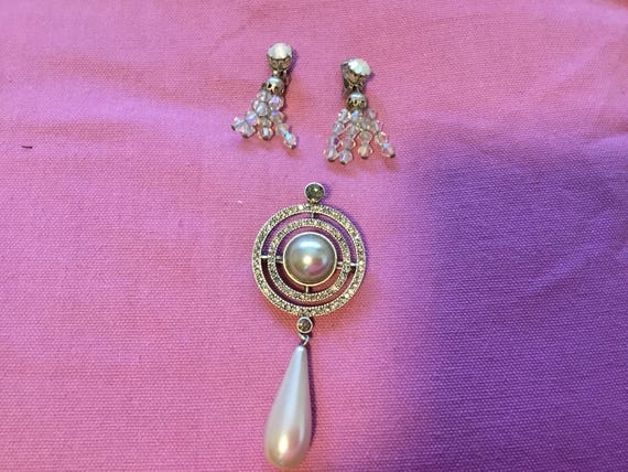 vintage earrings 1960s ab clip ons and a modern drop pearl pendant brooch
