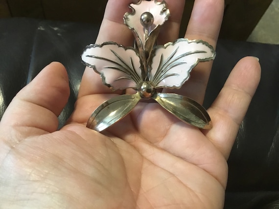Vintage flower orchid 1960s metal brooch