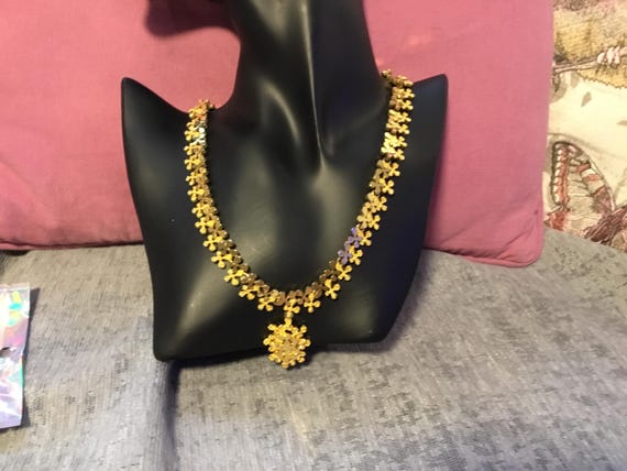 vintage brutalist style necklace goldtone 1970s ish era