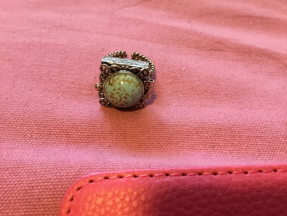 vintage poison style ring free size with peacock glass cabochon  in centre