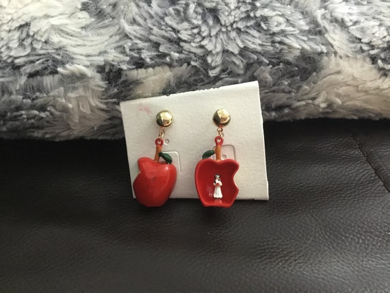 Snow white inspired apple earrings