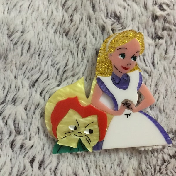 Alice  brooch acrylic