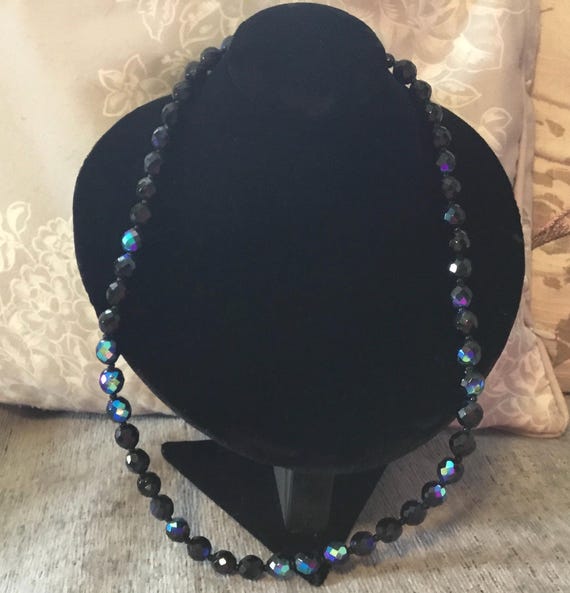 vintage 1940s peacock glass necklace 24 inch unfastened