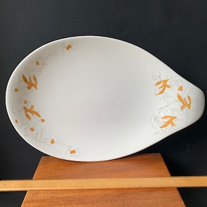 Eva Zeisel designed 17.25" Lugged Teardrop Platter in Arizona Pattern For Hallcraft's Tomorrow's Classic Modern Dinnerware Line circa 1952