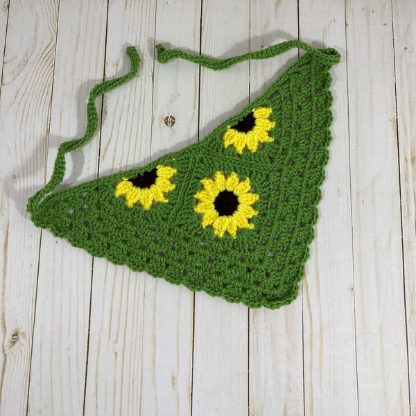 Crochet Flower Kerchief Pattern