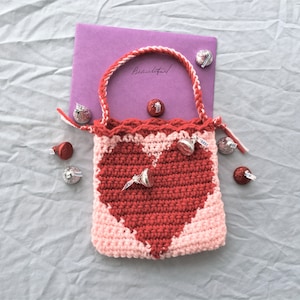Crochet Heart Gift Bag PATTERN