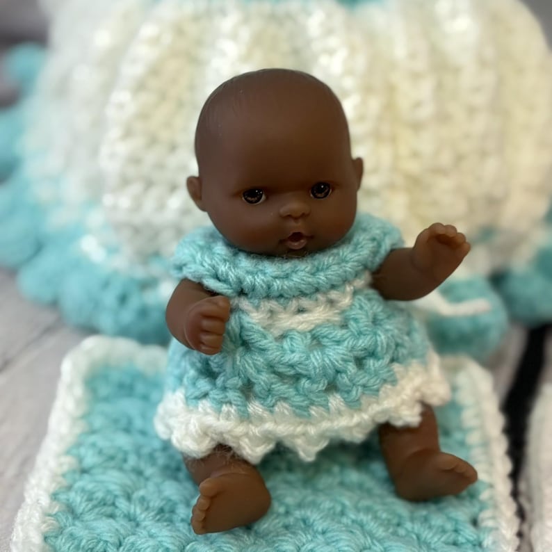 Crochet Baby Doll Purse Pattern (Digital Download) image 4