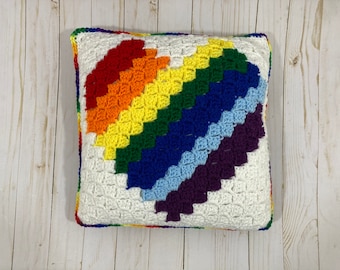 C2C Crochet Rainbow Heart Pillow Pattern