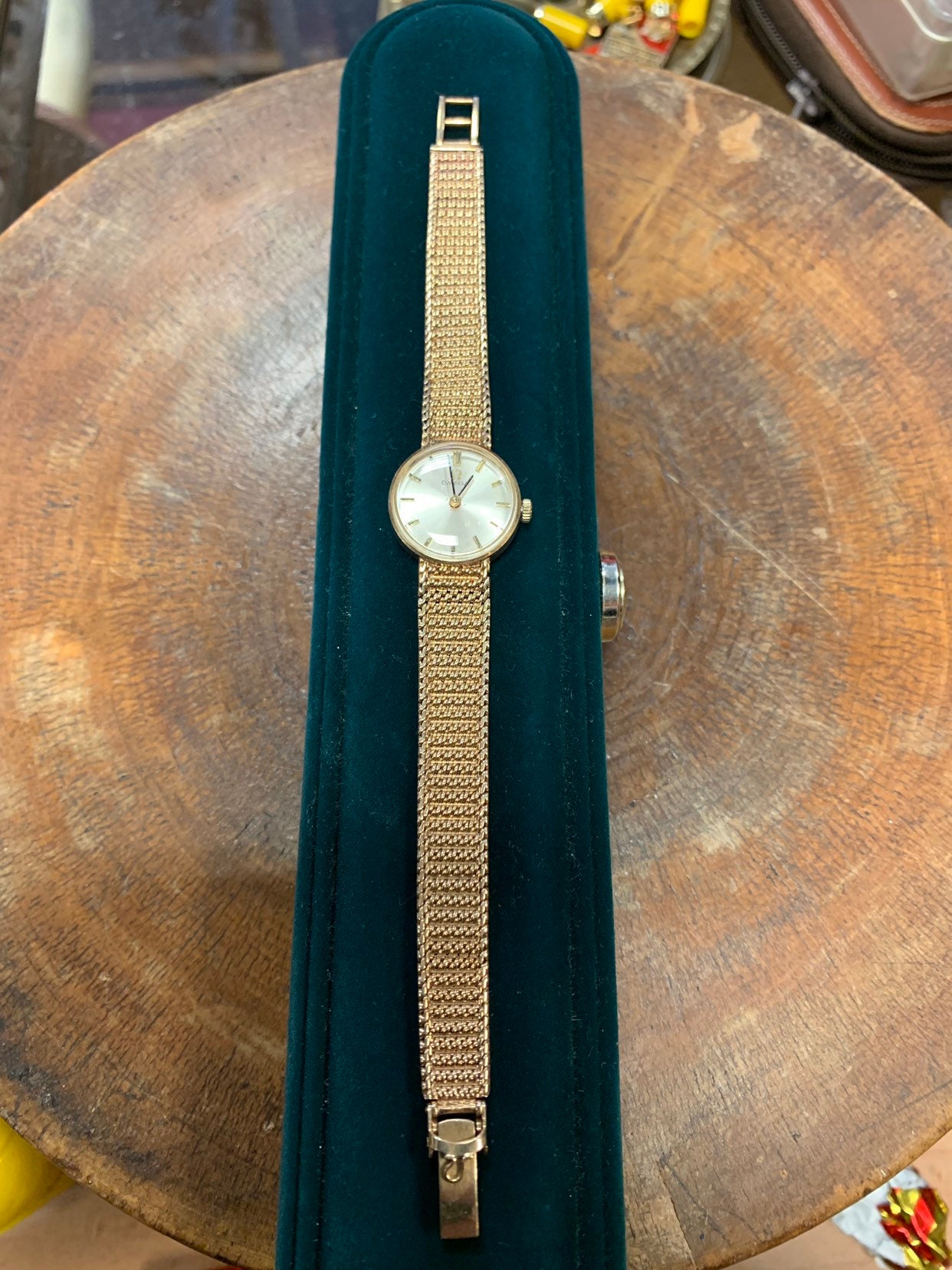 Vintage 9ct Gold Omega Ladies Watch 