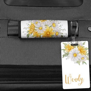 Daisy Luggage Tag, Personalized Luggage Tag, Luggage Handle Wrap, Custom Luggage Tag, Cute Travel Accessories. Luggage Finder