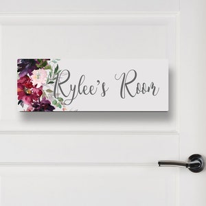 Personalized Floral Name Sign, Floral Aluminum Door Sign, Bedroom Door Plaque,  Girls Room Decor, Personalized Door Sign
