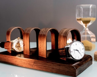 Soporte de madera hecho a mano para relojes: Exhibidor para 4 relojes en roble o nogal