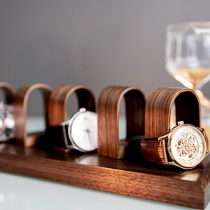 Le présentoir de luxe pour montres peut contenir 5 montres - Cadeau d'anniversaire personnalisé pour lui et ses pères