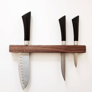 Walnut Knife Rack: Wall Mounted Wooden Kitchen Storage