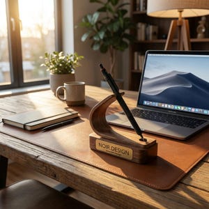 pen stand made of walnut