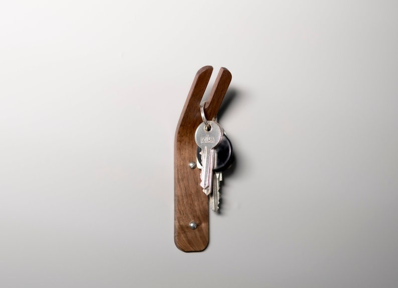 Minimalist Key Hook Wall Hook Walnut Key Rack Key Organizer Storage image 2