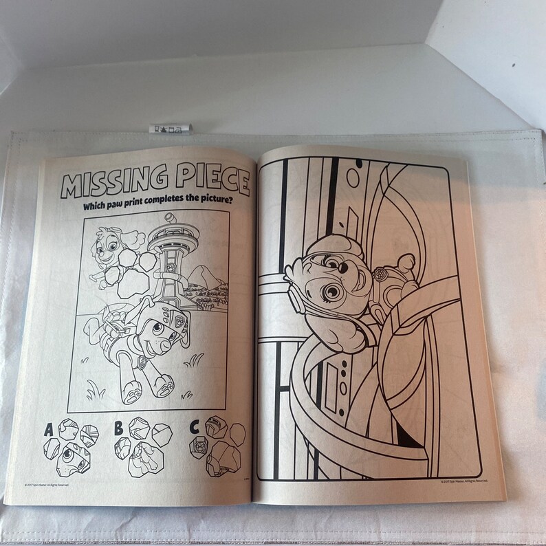 Nickelodeon Paw Patrol Jumbo Coloring and Activity Book spring Into