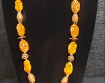 Parure de bijoux bohème orange et beige faits main