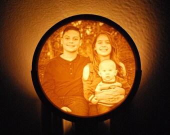 Luz nocturna impresa en 3D personalizada