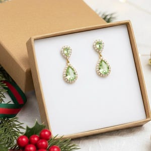 Christmas gift jewelry Gold #2 peridot green light green mint Wedding Jewelry Bridesmaid Earrings Jewelry    bridesmaid gift set prom s12