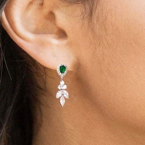 Birthstone jewelry wedding gift Emerald green dark green prom Holiday Earrings crystal Drop emerald Silver birthday bridesmaid gifts Leafp