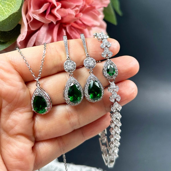 Emerald green christmas gift jewelry birthstone gift for her Earring emerald  dark green Bridesmaid gifts Jewelry emerald green peacock S12