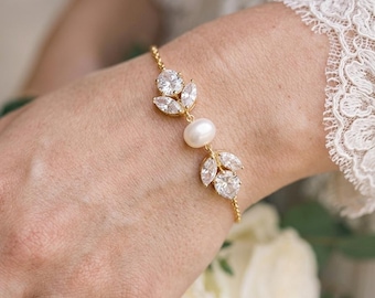 Freshwater Pearl Diamond Bracelet, Gold Leaf Bridal Jewelry, Adjustable Chain