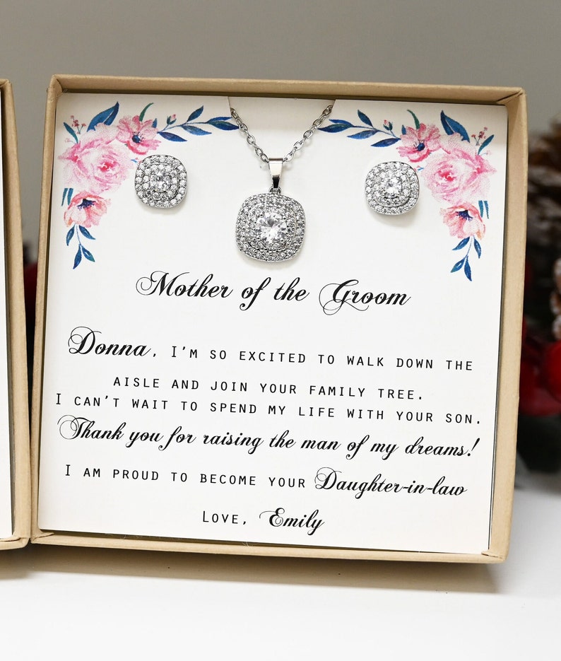 Mother of the Bride Groom Gift, Gift for Mom, Mother in Law Jewelry, Wedding Jewelry Princess Necklaceearrings Mother groom Set