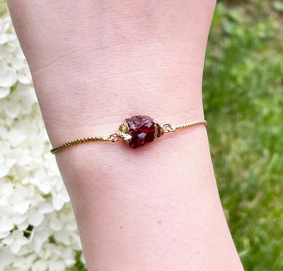 Christmas Collection Red Garnet Gems 925 Sterling Silver Bracelet Jewelry 6.75#KD-1952 Christmas Collection Red Garnet Gems 925 Sterling Silver Bracelet Jewelry 6.75#KD-1952