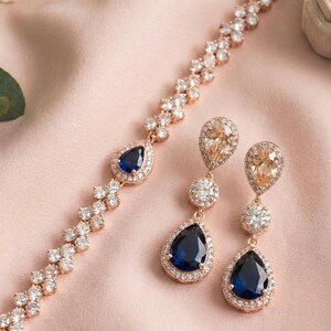 rose gold jewelry with navy blue dress How to Accessorize a Navy Blue Dress for a Wedding