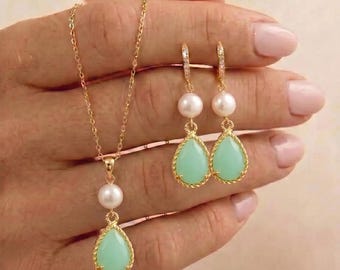Fresh water Pearl Drop Earrings,  Bridal Jewelry, Bridesmaid Gift , mint green necklace earrings bracelet set