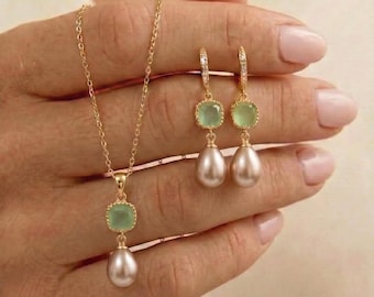 CHAMPAGNE Pearl Drop Earrings,  Bridal Jewelry, Bridesmaid Gift , mint green necklace earrings bracelet set