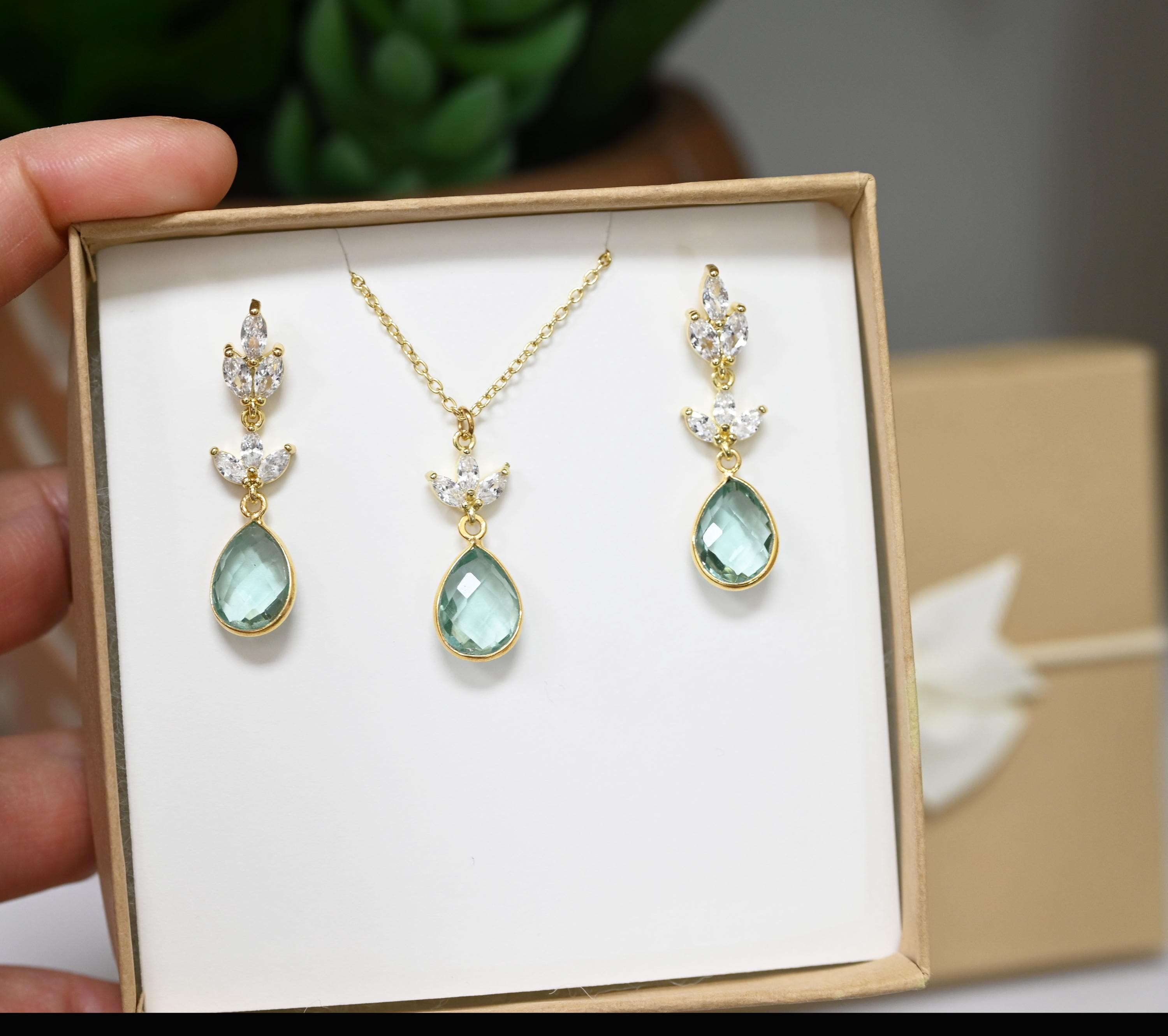 green dress silver jewlery Oneill Cecily Dress