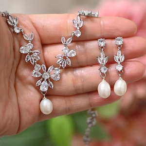 Fresh water pearl necklace real pearl earrings bracelet gift for her birthday wedding bride bridesmaid gifts jewelry set