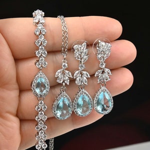 Something blue Aquamarine blue Crystal Bridal earrings Wedding jewelry Bridesmaid Gift  necklace bracelet set 3crystal BRACELET Svine