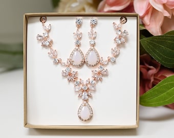 Opal white, bridesmaid jewelry set,gold rose silver ,mother of the bride jewelry set, Necklace Earrings set , jewelry gift, bridesmaid gift